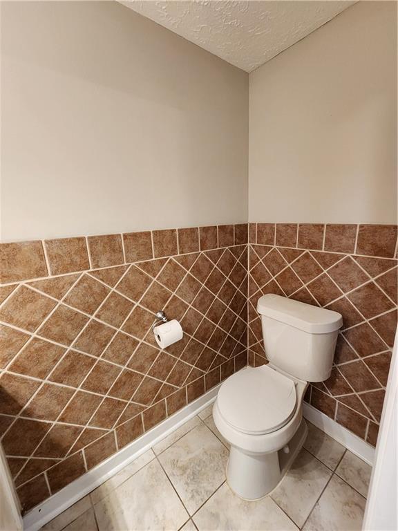 Building Photo - 1565 Springleaf Ct SE