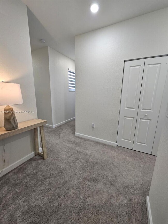 Building Photo - 12736 SW 215th Terrace