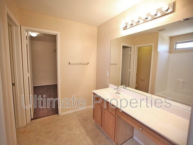 Building Photo - 6512 W Toronto Way