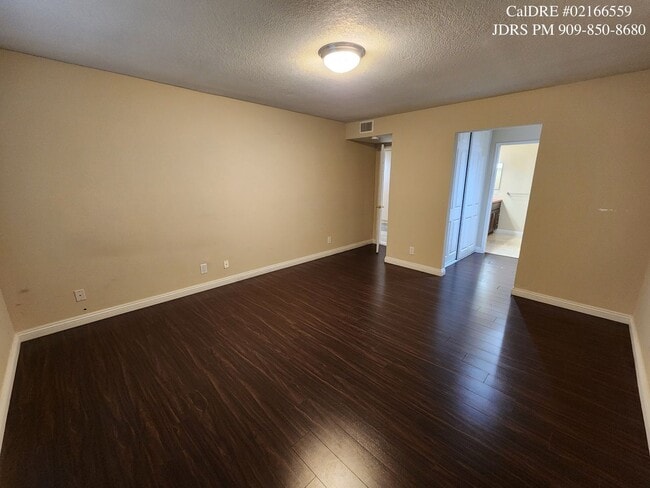 Building Photo - Diamond Bar 2 Bedroom Condo