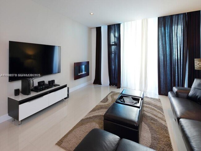 Building Photo - 19390 Collins Ave