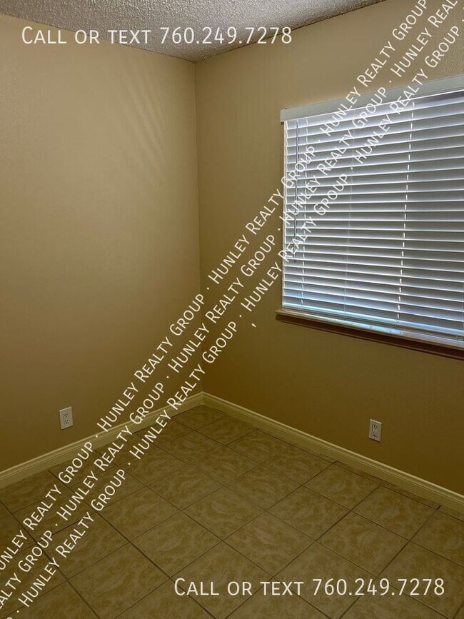 Building Photo - 13058 Mohawk Rd