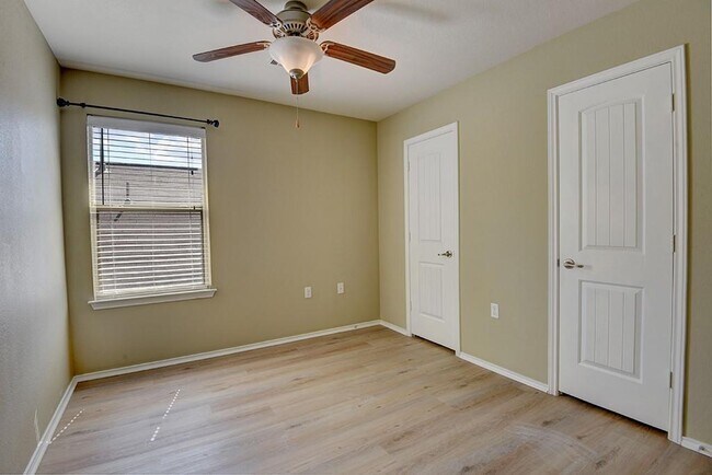 Building Photo - 5624 Emma Thompson Way