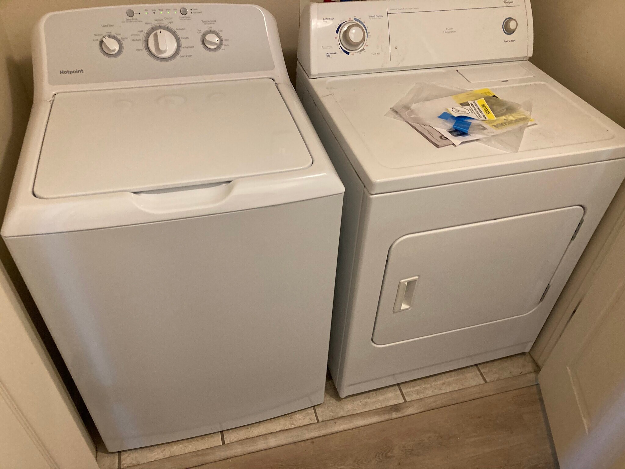 Washer and Dryer - 1969 N Canyon Rd