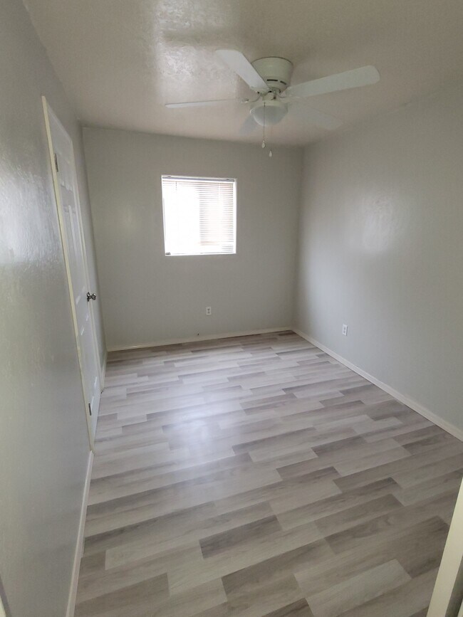 3rd Bedroom - 5321 Indian School Rd NE