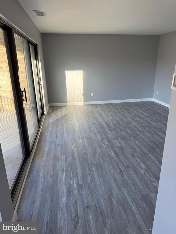 Building Photo - 6029 Majors Ln