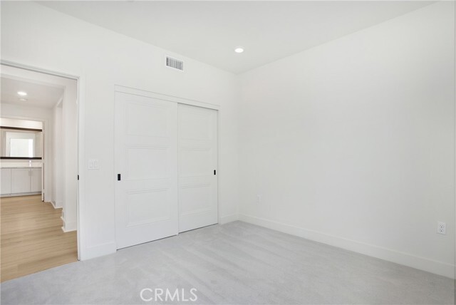 Building Photo - 16123 Dawn Wy