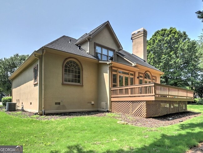Building Photo - 3237 Waldwick Way SE