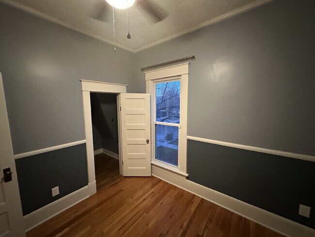 Building Photo - "Charming 3-Bed Oasis with Granite Touches & Cozy Fireplace in Nampa!"