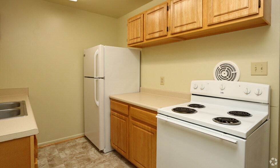 Building Photo - Manor View Apartments