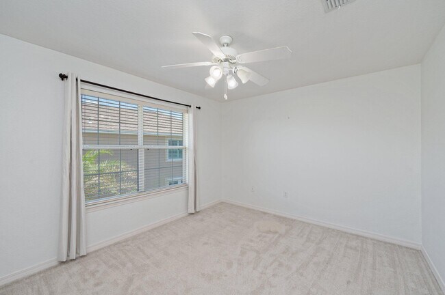 Building Photo - 265 Chipola Cove