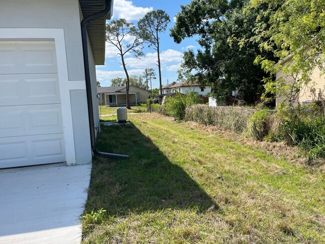 Building Photo - Brand New 2 bedroom 2 bath -Home-Ready for...