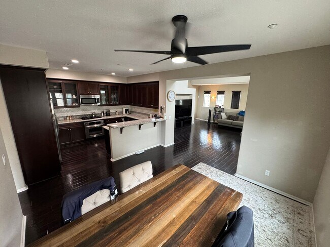 Building Photo - Spacious 2-Bed, 2-Bath Rental with Private...