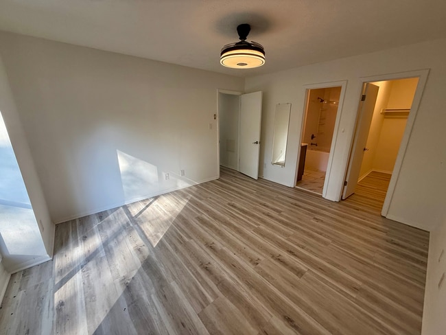 Building Photo - Briarcliffe Condo for Rent
