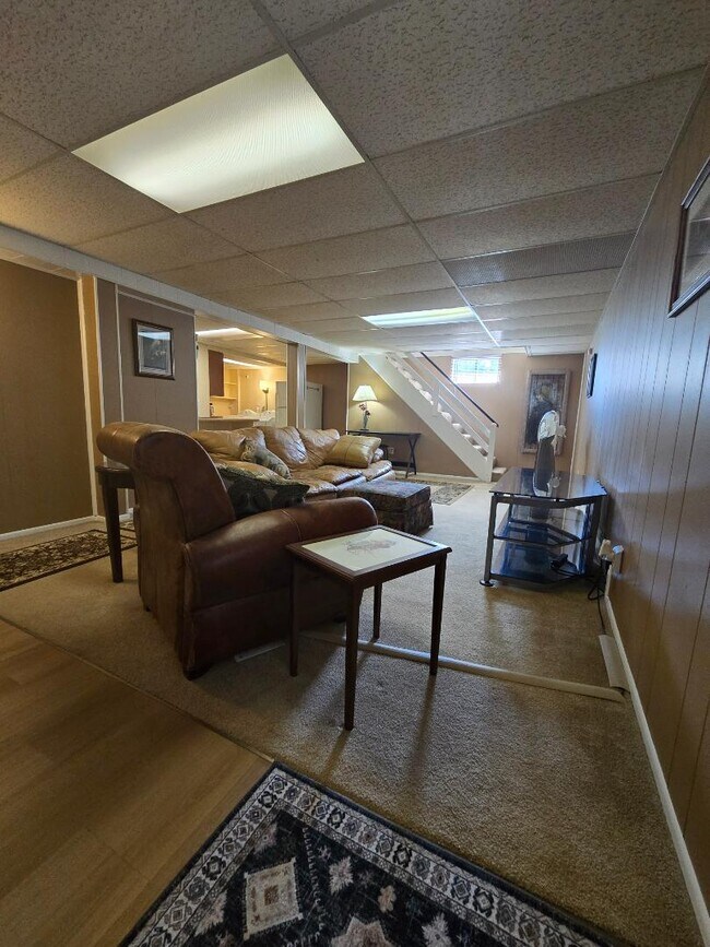 Building Photo - 58 Weis Ave