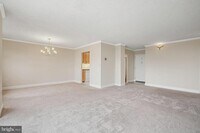 Building Photo - 1225 Martha Custis Dr