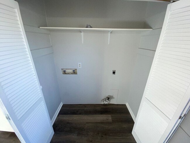 Building Photo - 135 Quita Cir