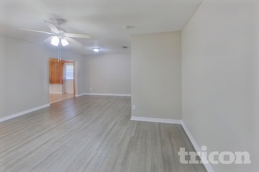 Building Photo - 14314 Ravenwood Ln