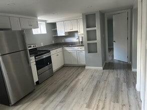 Building Photo - 26 Park St