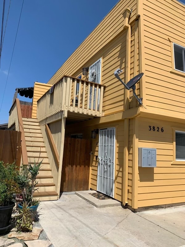 Building Photo - 3826 Monroe Ave