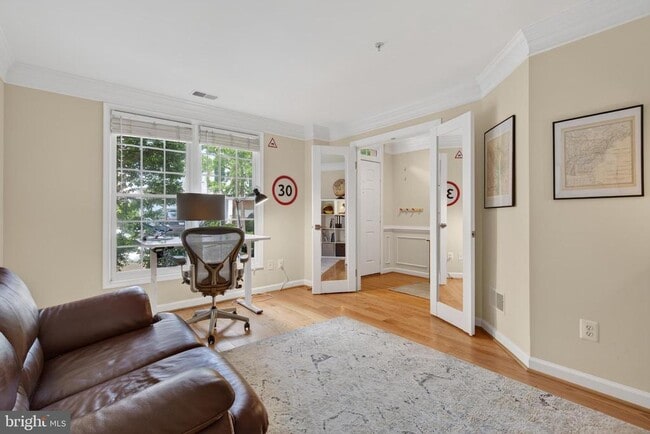 Building Photo - 8814 Hunting Lodge Ct