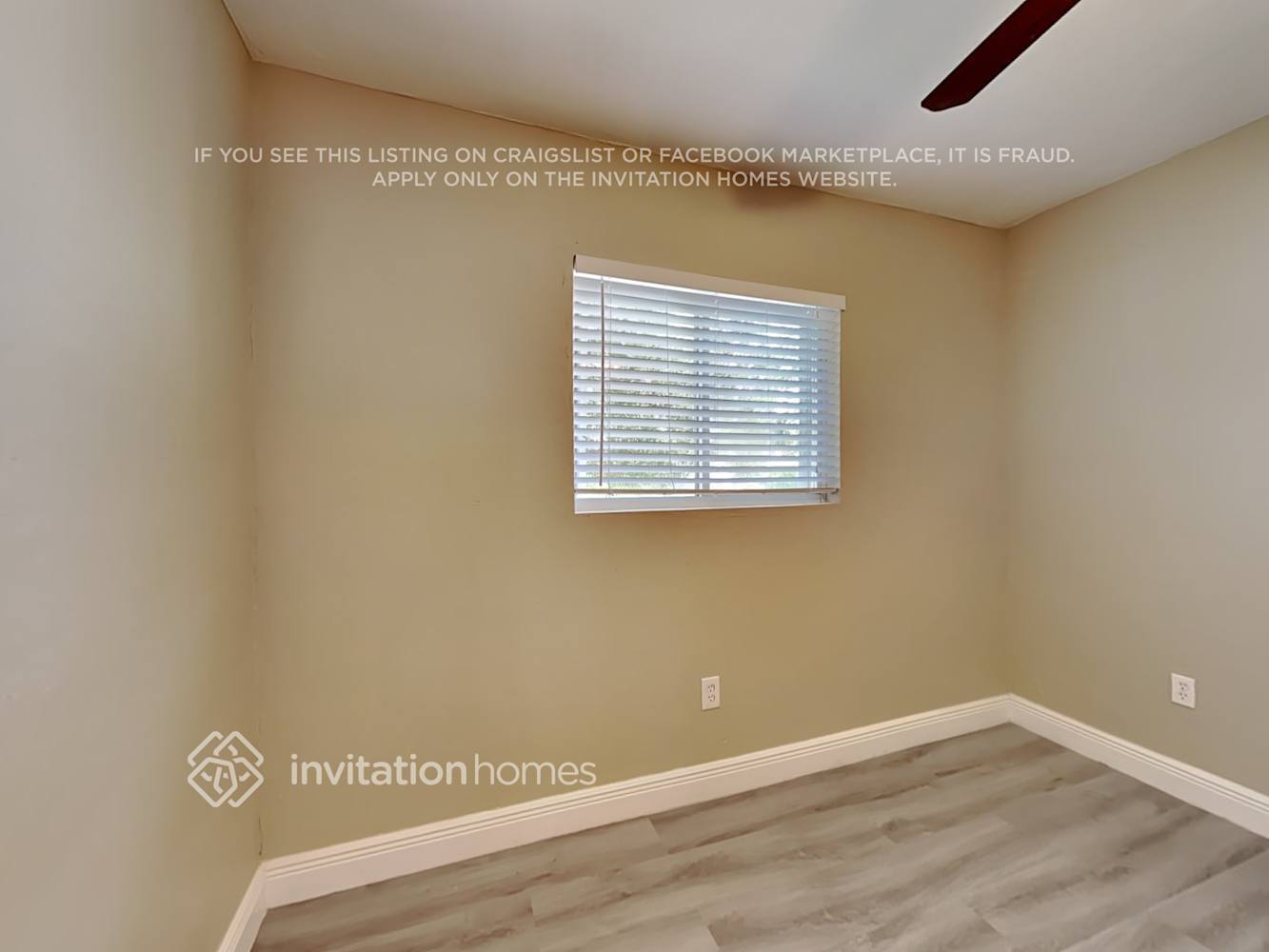 Building Photo - 14502 SW 139th Ave Cir E