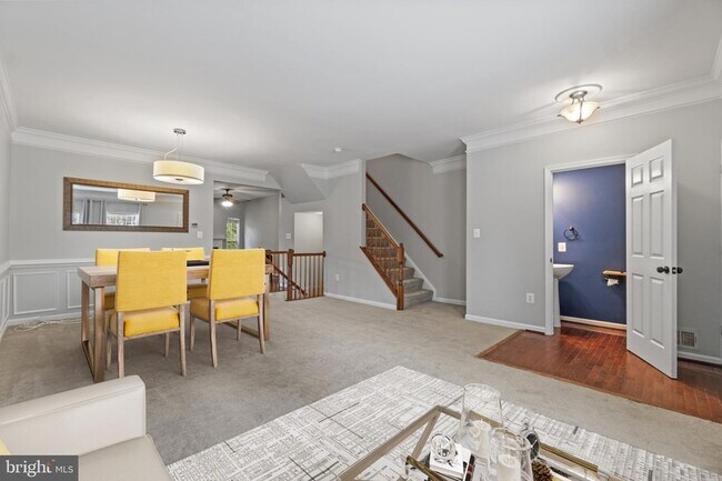 Building Photo - 6720 Emmanuel Ct