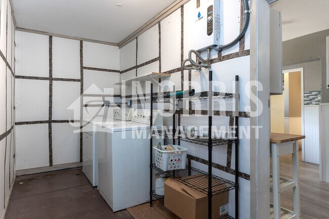 Building Photo - Great Home in Casa Grande with a Country Feel