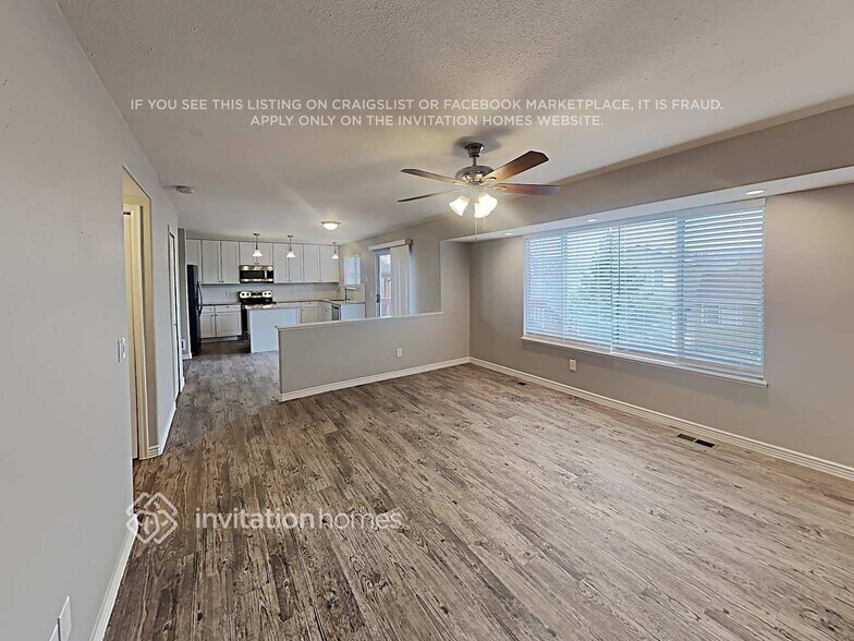 Building Photo - 4945 Slickrock Dr