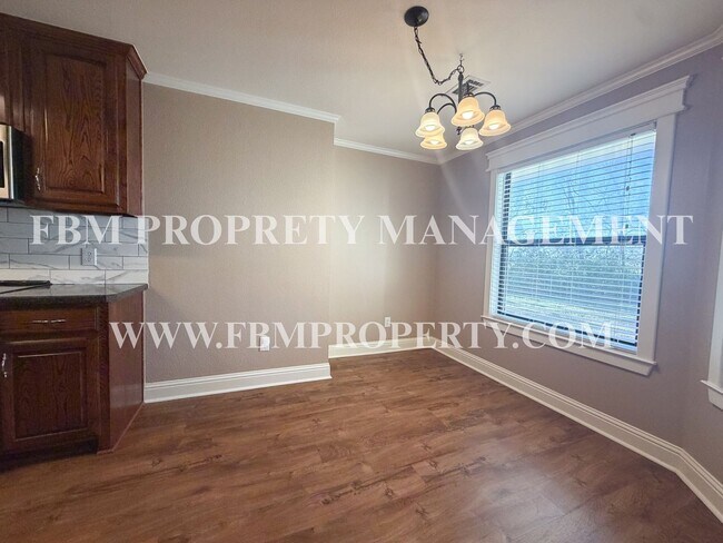 Building Photo - 163 Highland Dr