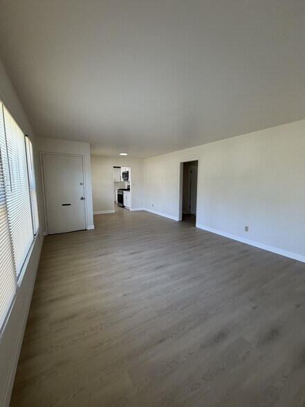 Building Photo - 6869 Marguerita Ave