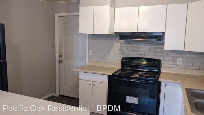 Building Photo - 3 br, 1 bath House - 1027 Allen Ave