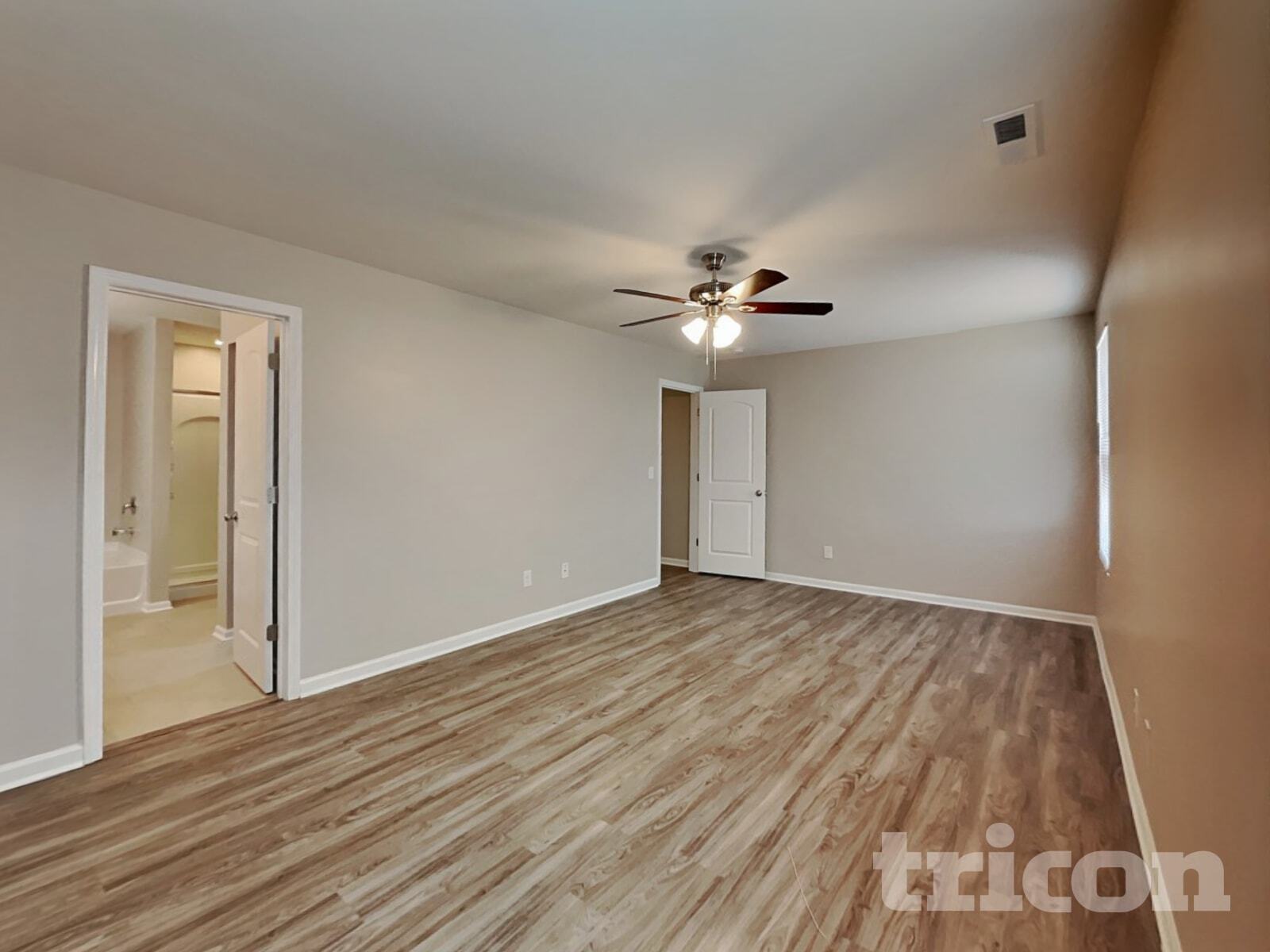 Building Photo - 1705 Sawtooth Ct