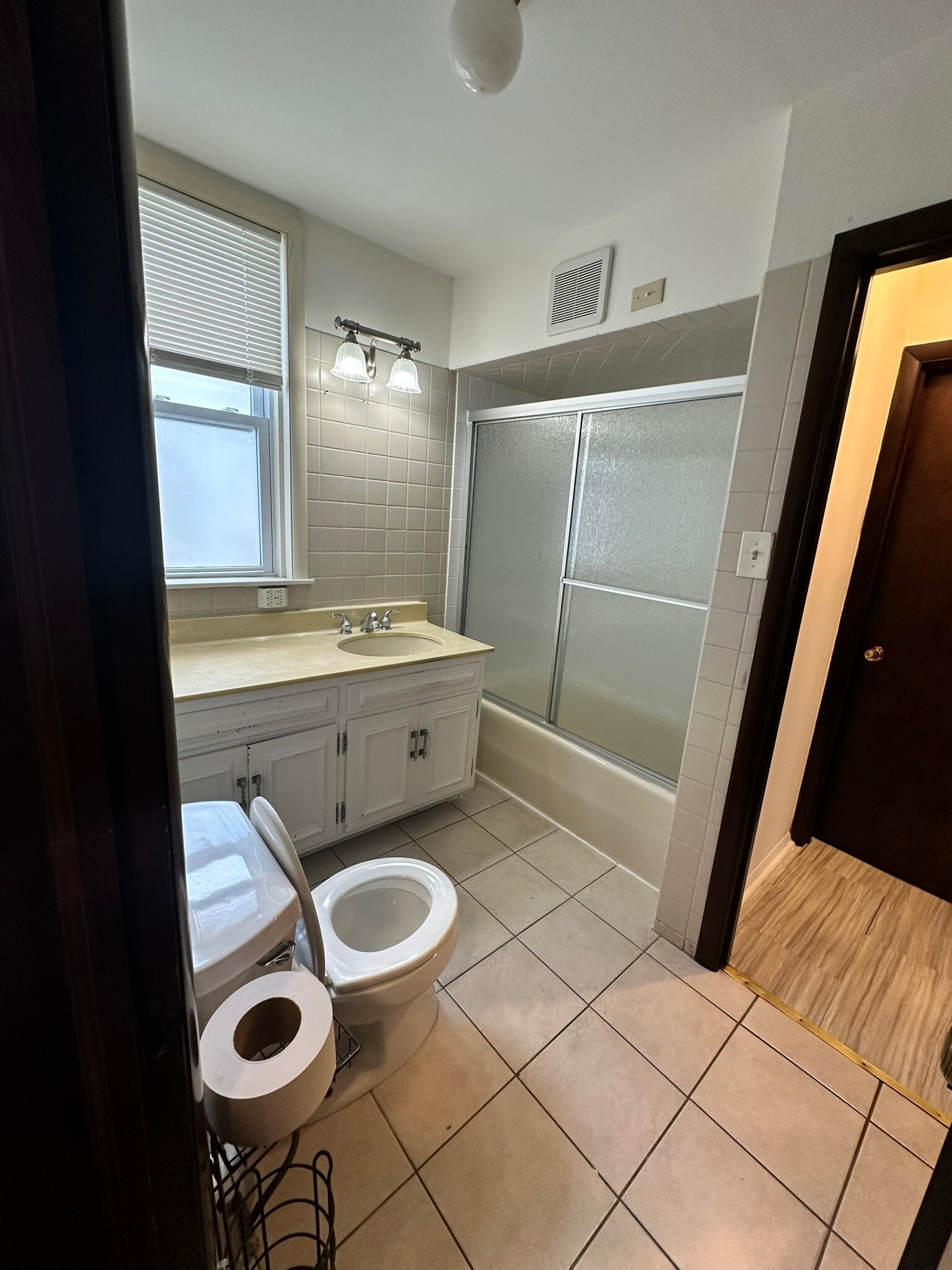 Bathroom - 3346 N Neva Ave
