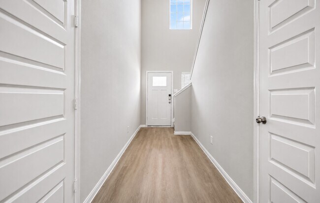 Building Photo - 13549 Sauger Ct