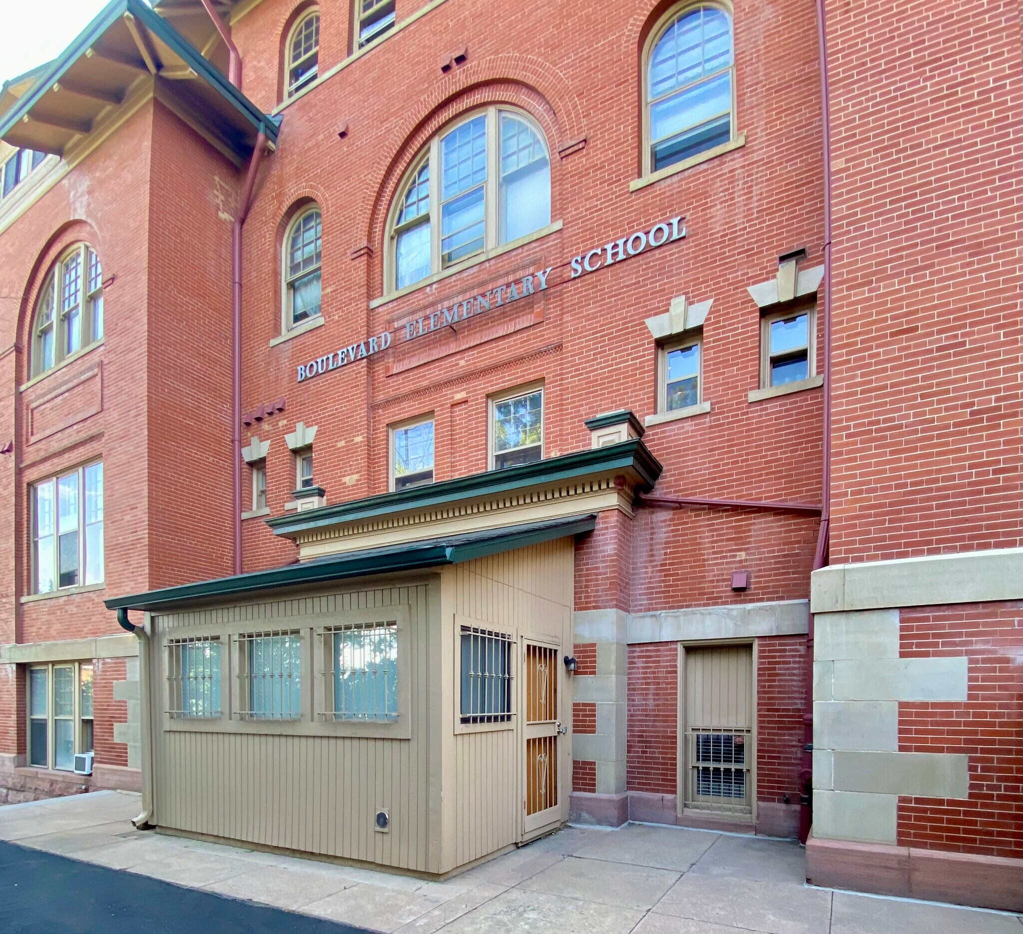 Building Photo - 2351 Federal Blvd