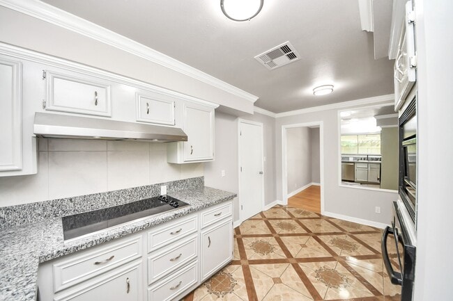 Building Photo - 10206 Catlett Ln