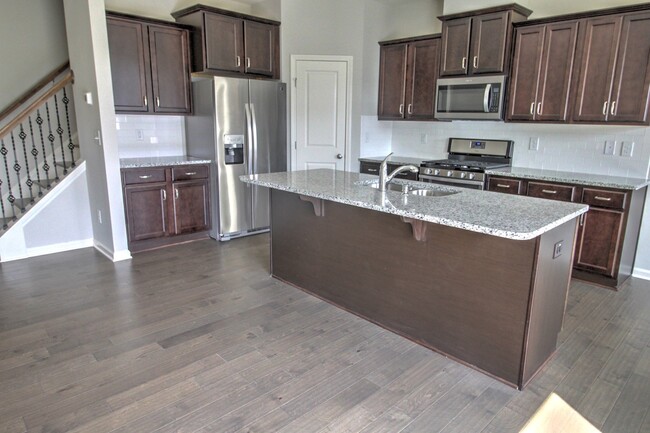 Building Photo - Durham 3 bed 2.5 bath: Available Now (Shor...