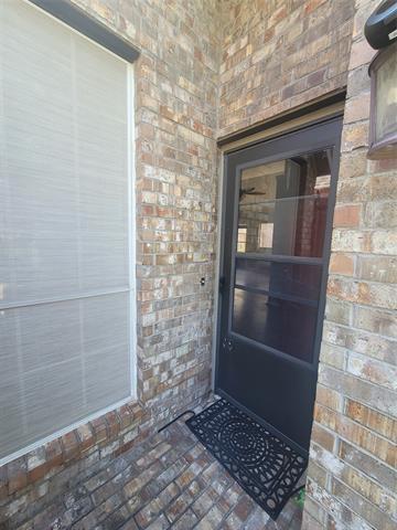 Building Photo - 8432 Grand Canyon Dr