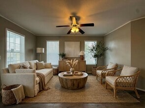 Building Photo - 71601 Juliet Ct