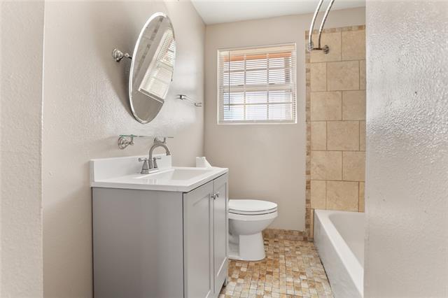 Building Photo - 1145 Terry St