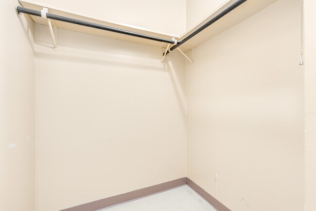 Building Photo - 1830 Wilikina Dr