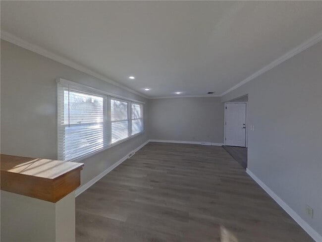 Building Photo - 8407 Lower 208th St W