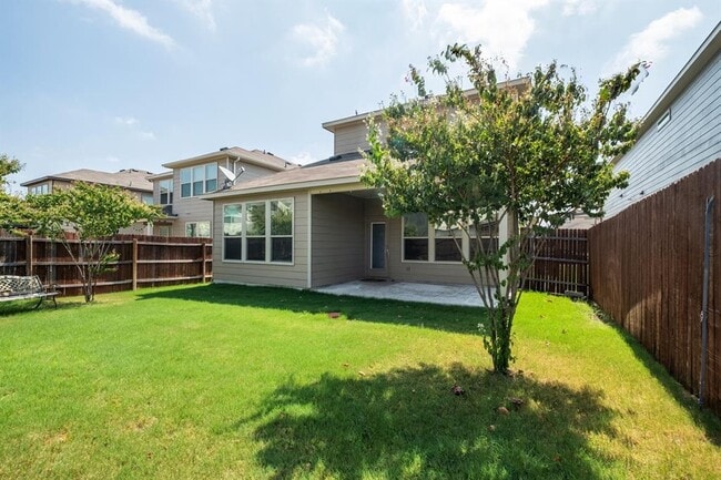 Building Photo - 16012 Remington Reserve Way