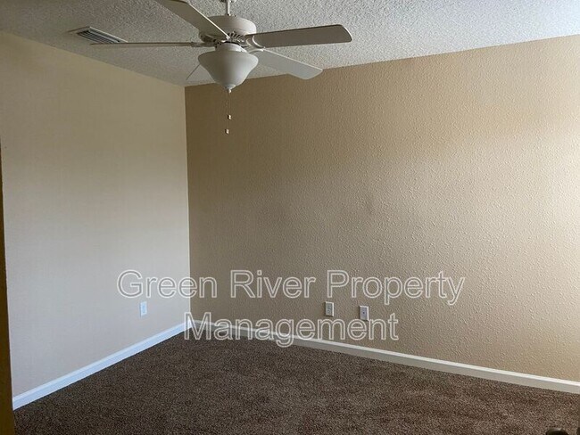 Building Photo - 3697 Hartsfield Forest Cir