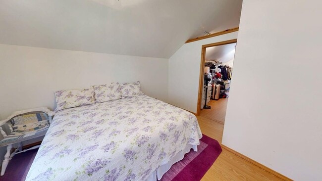 Building Photo - 005