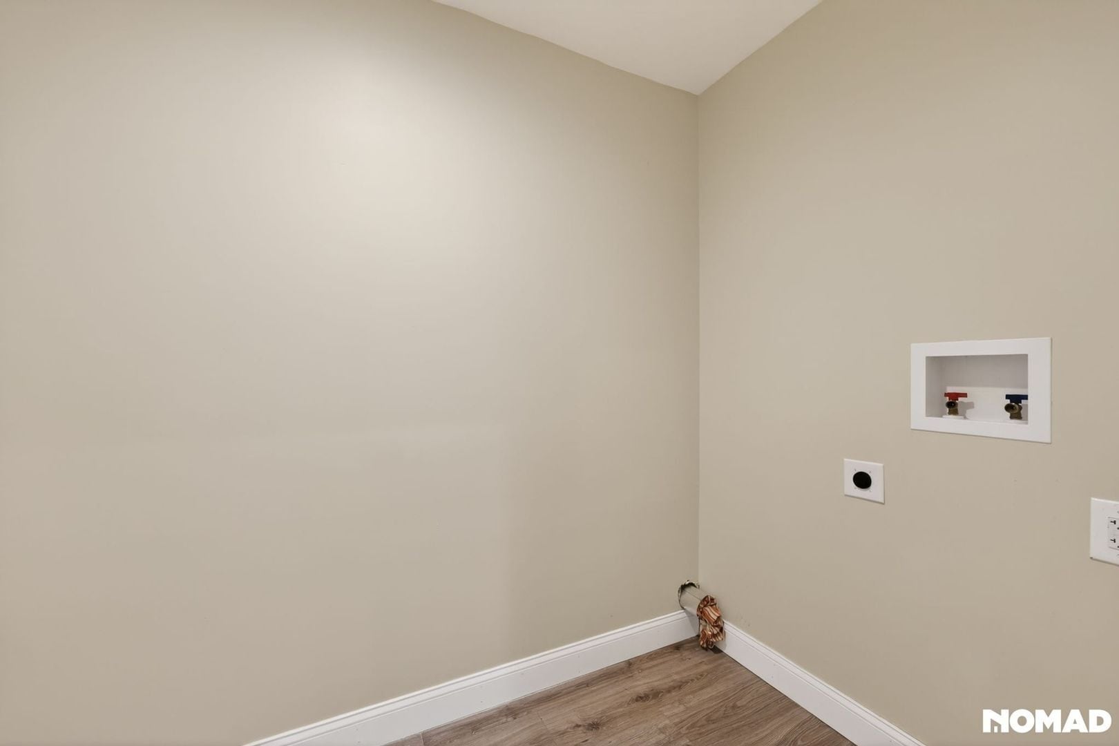 Building Photo - 119 Wilmot Dr