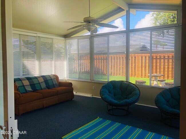 Building Photo - 3011 Princeton Ave