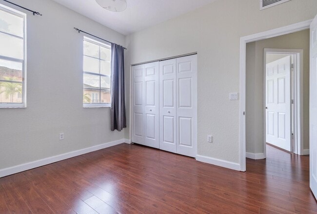 Building Photo - 12863 SW 134th Terrace