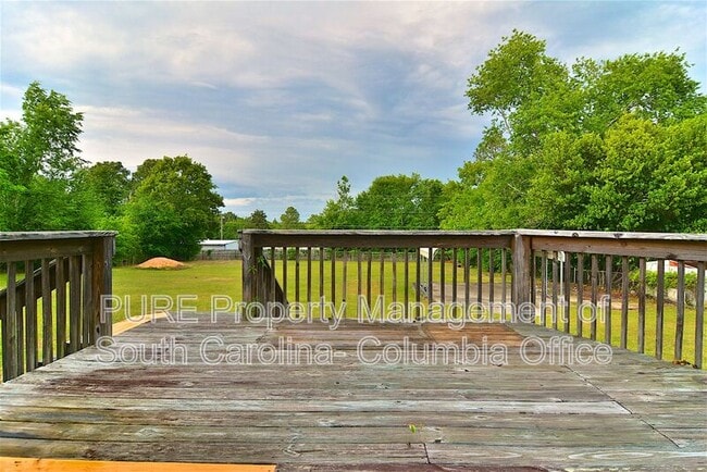 Building Photo - 338 Glenn Rd